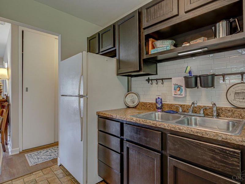 6627 Flagstone Court, Colerain Township, OH 45239 Photo 14