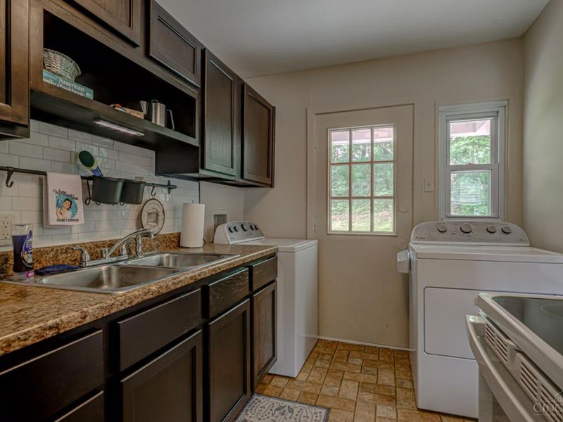 6627 Flagstone Court, Colerain Township, OH 45239 Photo 15