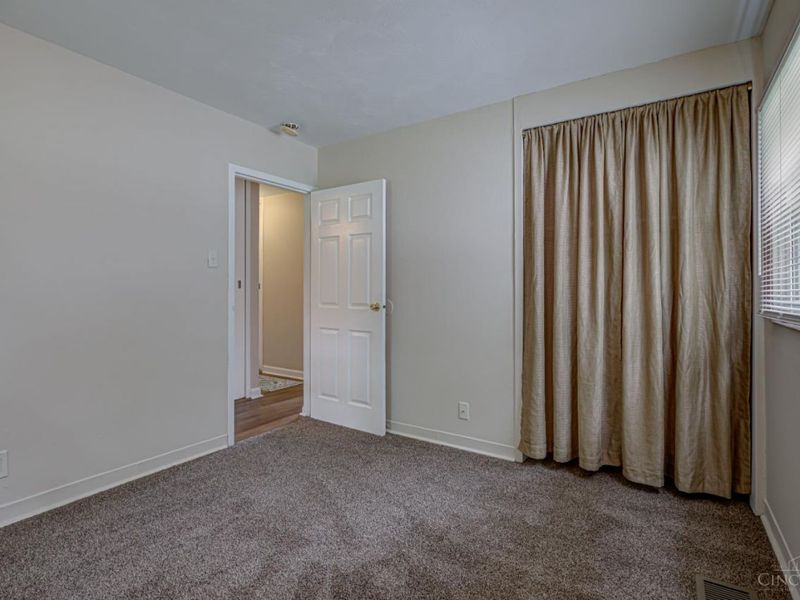 6627 Flagstone Court, Colerain Township, OH 45239 Photo 21