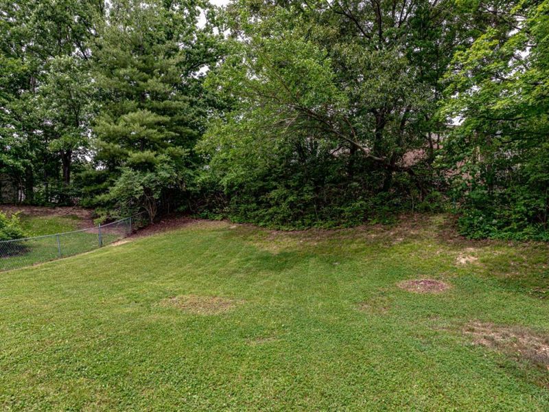 6627 Flagstone Court, Colerain Township, OH 45239 Photo 23