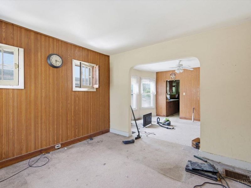 6632 Cambridge Avenue, Columbia Twp, OH 45227 Photo 8