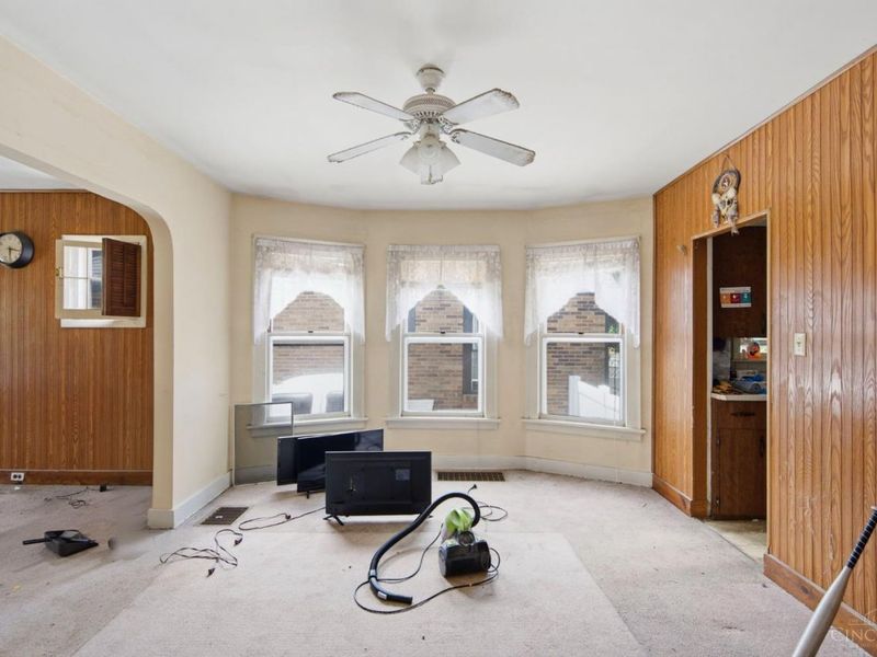 6632 Cambridge Avenue, Columbia Twp, OH 45227 Photo 9
