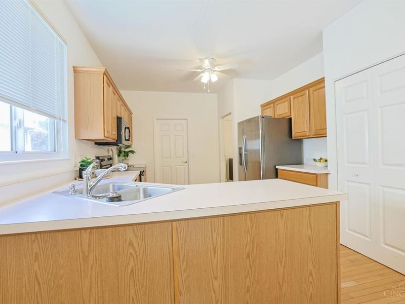 531 County Down Lane, Loveland, OH 45140 Photo 12