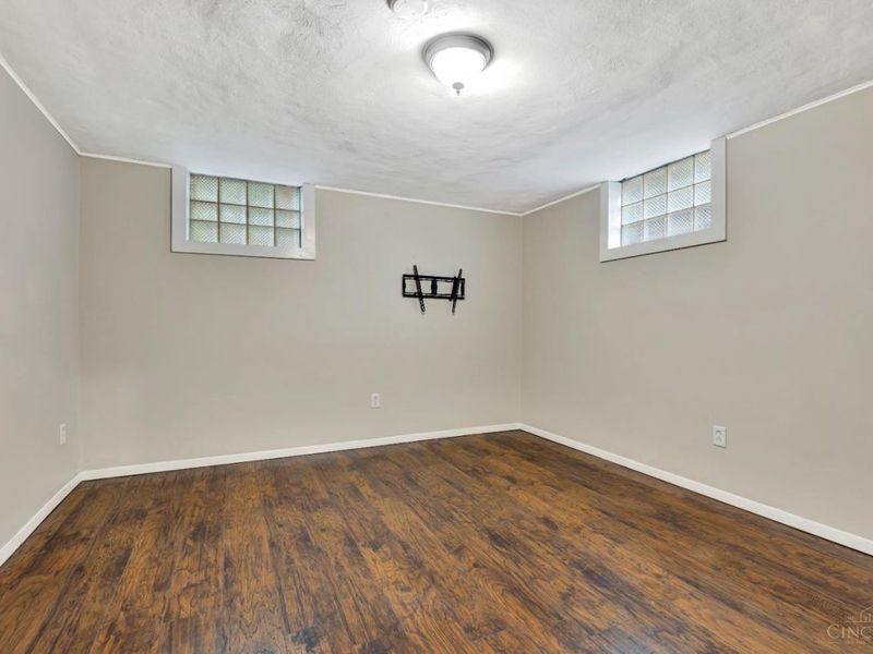 3880 Marburg Avenue, Cincinnati, OH 45209 Photo 32