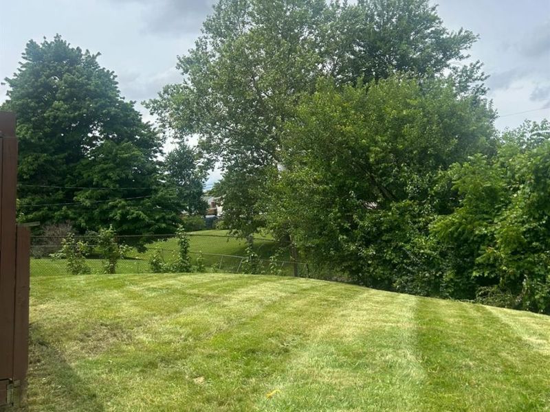 11255 Logenberry, Forest Park, OH 45240 Photo 3