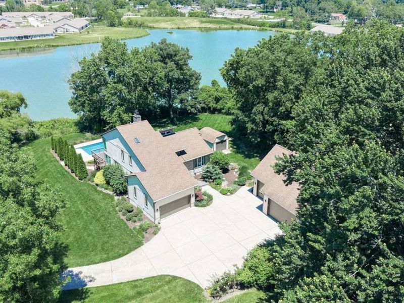 2928 Struble Road, Cincinnati, OH 45251 Photo 2