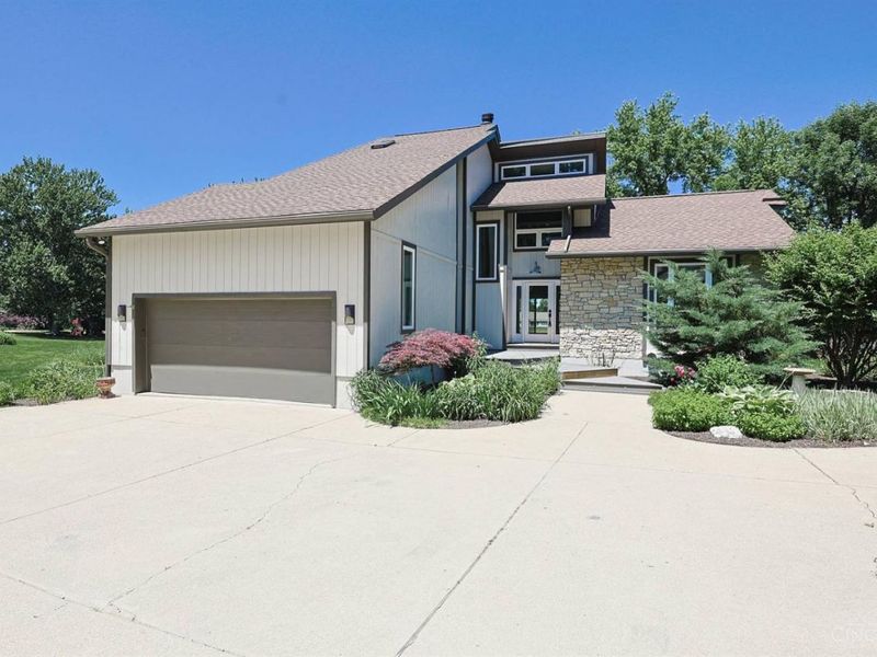 2928 Struble Road, Cincinnati, OH 45251 Photo 3