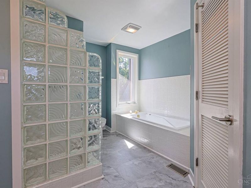 2928 Struble Road, Cincinnati, OH 45251 Photo 46