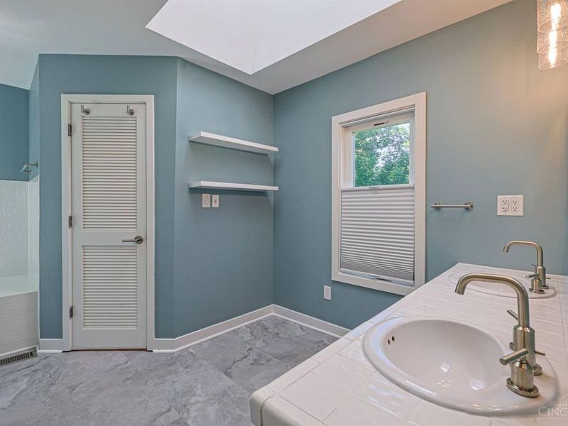 2928 Struble Road, Cincinnati, OH 45251 Photo 50