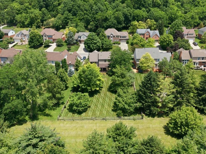 8663 Rupp Farm Drive, West Chester, OH 45069 Photo 2