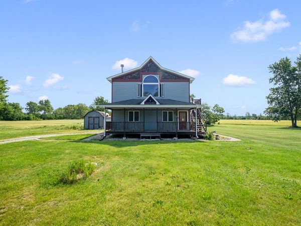 28731 S Yates Avenue , Beecher, IL 60401