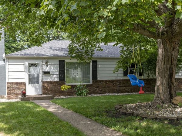 2527 Sampson Street, South Bend, IN 46614