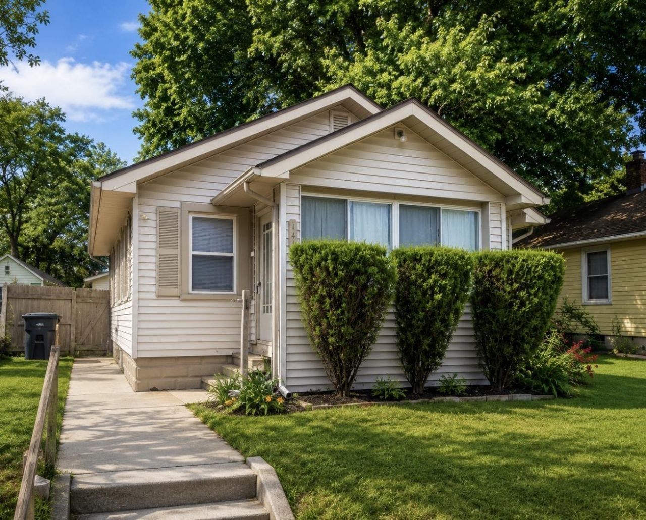 1413 E Fox Street, South Bend, IN 46613 Main Photo