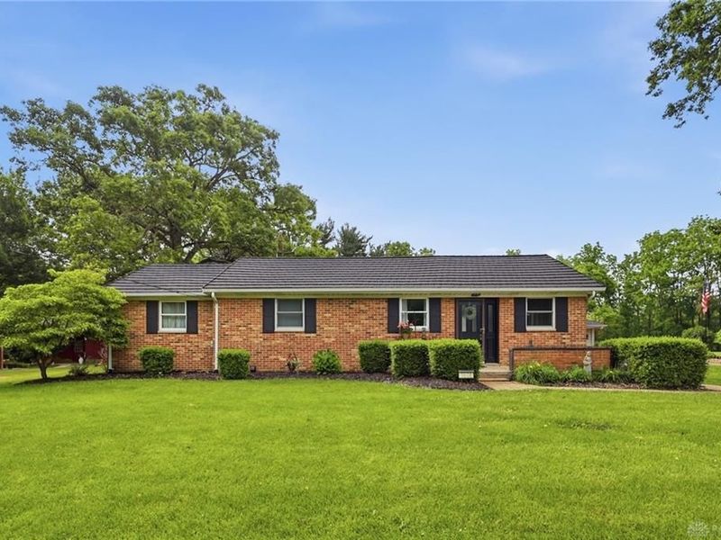 2608 Craig Road, Springfield Township, OH 45502 Photo 1