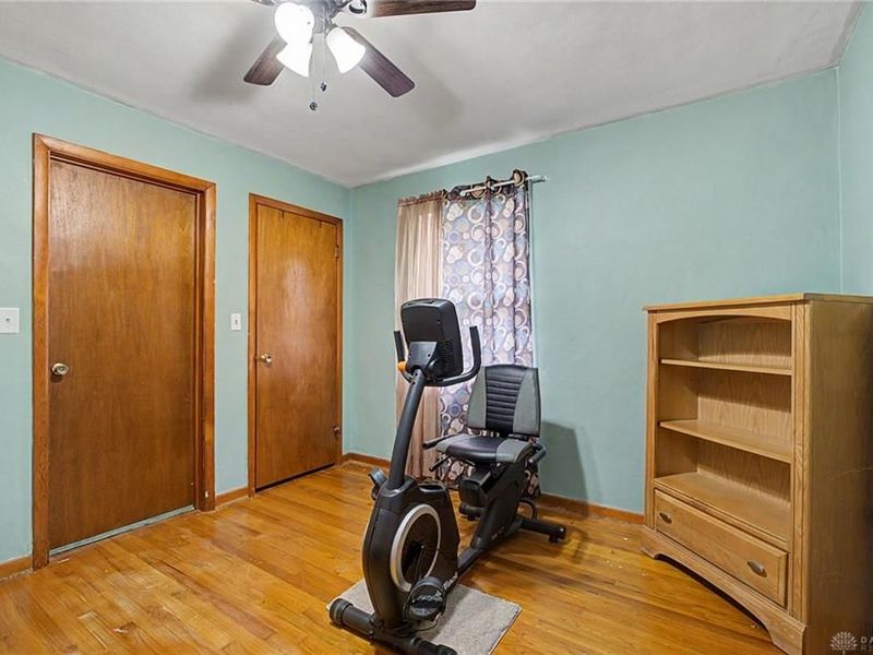 5607 Greencrest Drive, Dayton, OH 45432 Photo 20