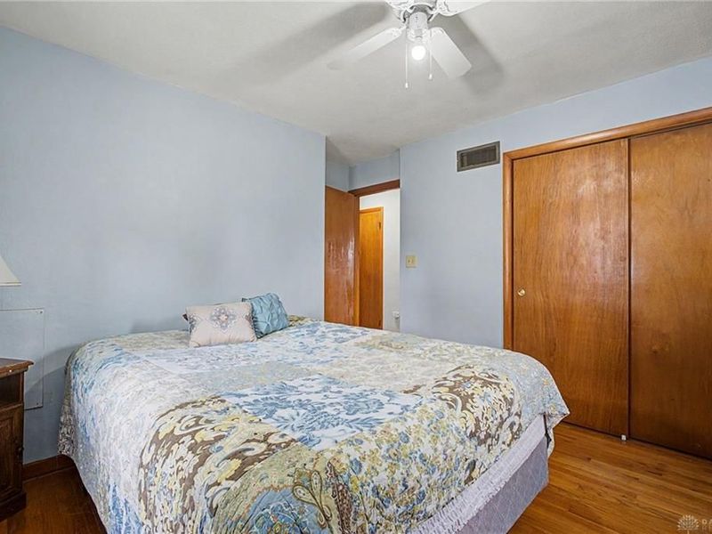5607 Greencrest Drive, Dayton, OH 45432 Photo 24