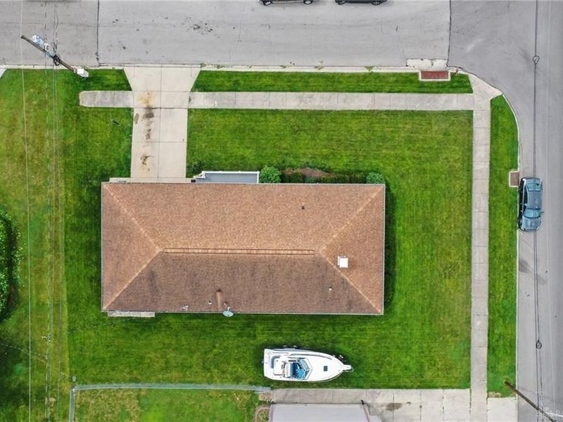 5607 Greencrest Drive, Dayton, OH 45432 Photo 52