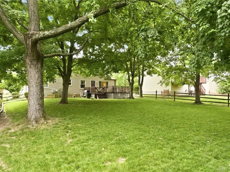 9566 Copper Creek Court, Miamisburg, OH 45342 Photo 32