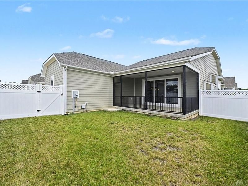 5004 Pepperwell Circle, Sugarcreek Township, OH 45440 Photo 41