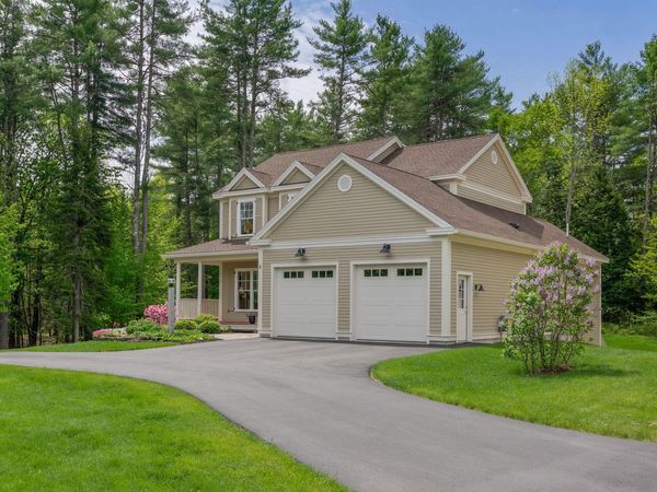 4 Tacoma Lane, Cumberland, ME 04021
