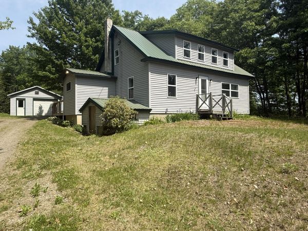 131 Weymouth Road , Morrill, ME 04952