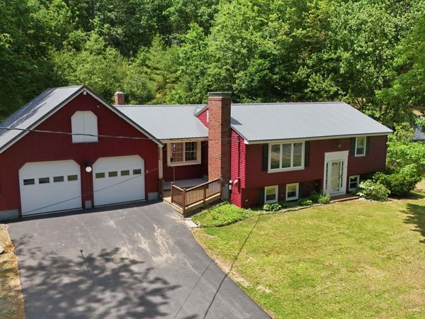 660 Goodwins Mills Road, Dayton, ME 04005