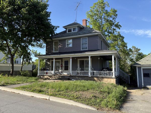 106 Pleasant Street , Dover-Foxcroft, ME 04426