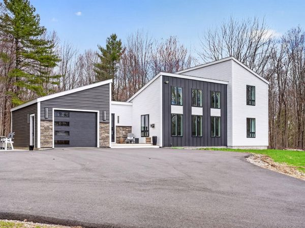 672 Danville Corner Road , Auburn, ME 04210