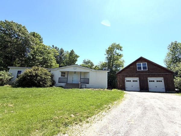 1 Stonewall Drive , Lisbon, ME 04252
