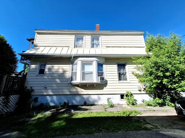 22 Wood Street , Lewiston, ME 04240