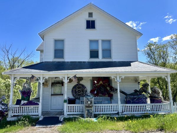 335 Main Road , Brownville, ME 04414