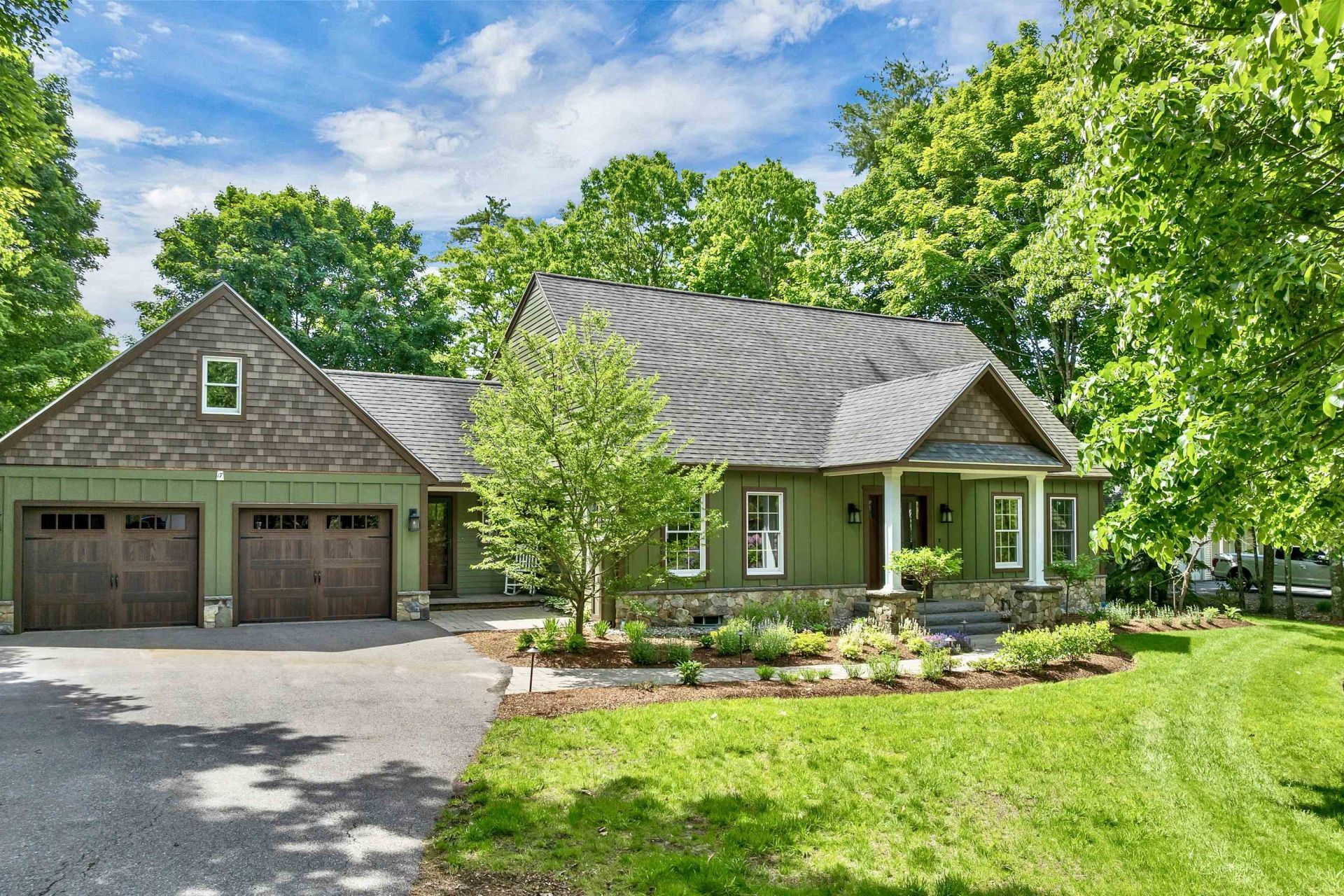 17 Bentley Road, Moultonborough, NH 03254 Main Photo