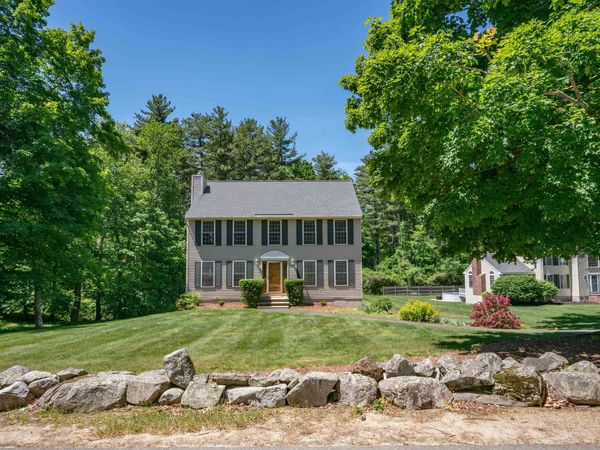 10 Golden Brook Road, Windham, NH 03087