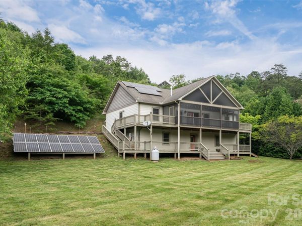 980 S River Road , Sylva, NC 28779