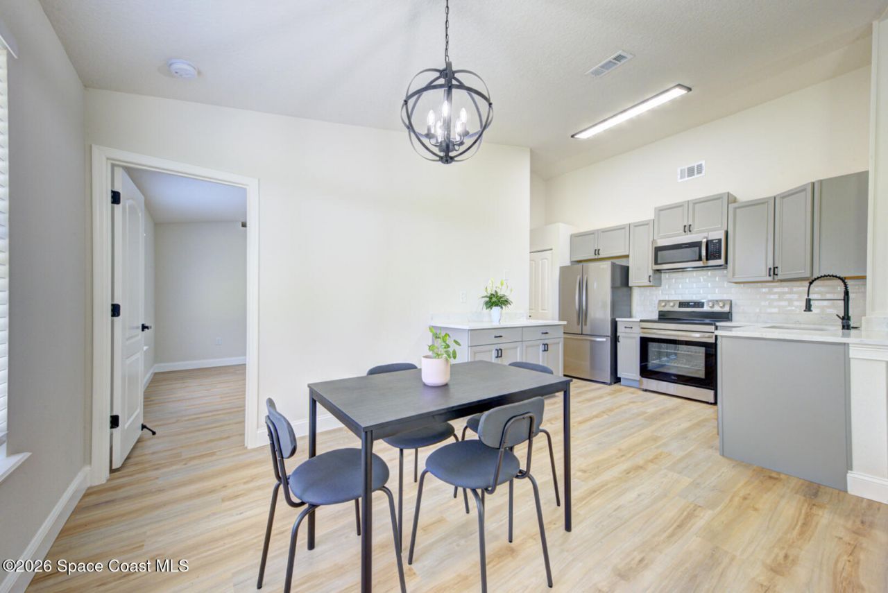 6215 Grissom Parkway, Cocoa, FL 32927 Photo