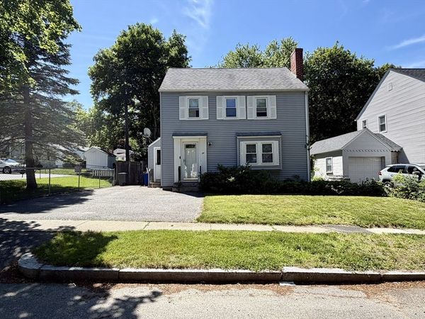 34 Walworth Street, Worcester, MA 01602