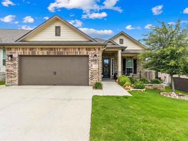 1348 Dancing Oak LN, San Marcos, TX 78666