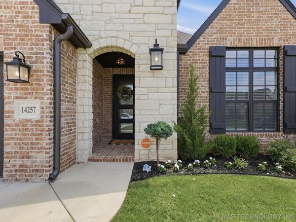 14257 S Delaware Place, Bixby, OK 74008