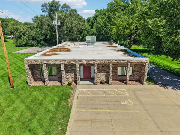 2721 SW 30th Street, Des Moines, IA 50321
