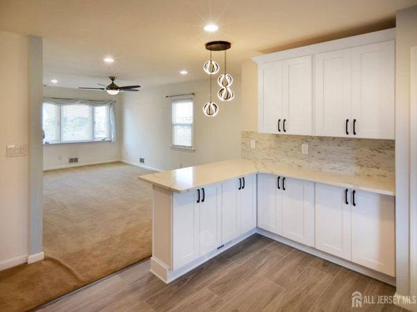 55 Bridge Street , Sewaren, NJ 07077