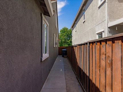 2180 Pistachio Way, Roseville, CA 95747 Photo