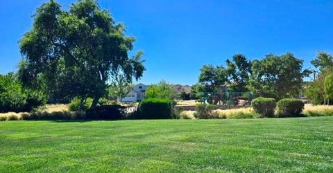 2180 Pistachio Way, Roseville, CA 95747 Photo