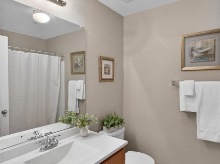 8150 Crystal Walk Cir, Elk Grove, CA 95758 Photo