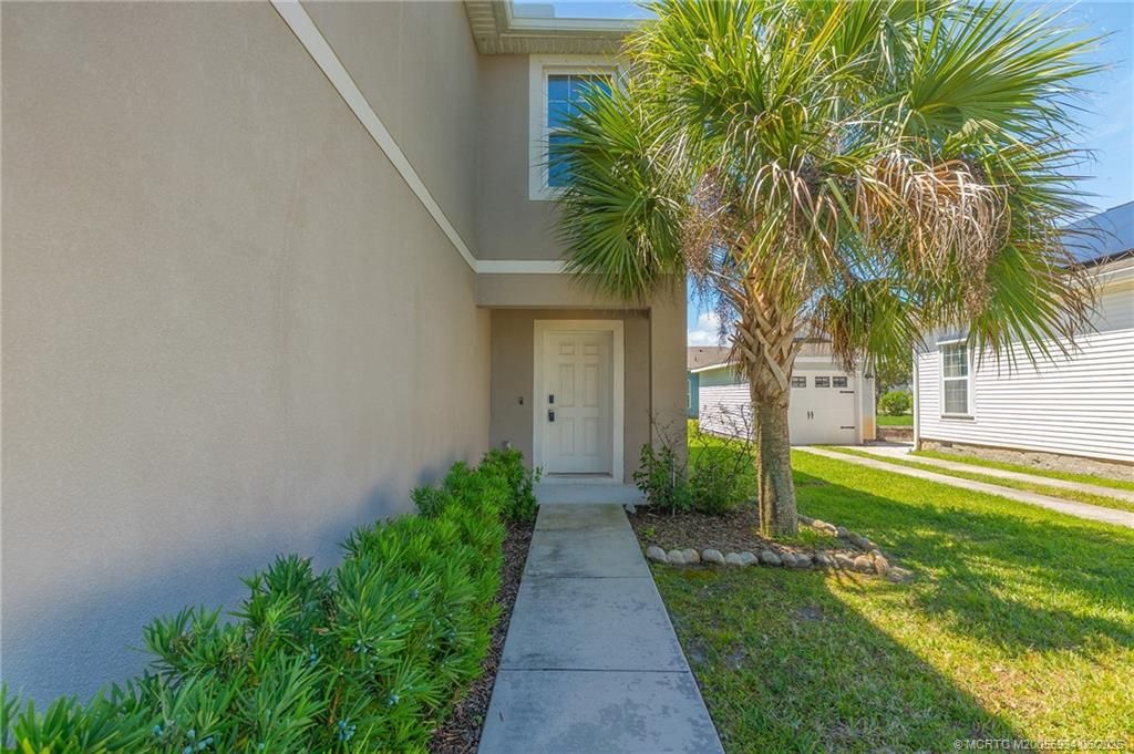 3351 Liberty Square Way, Fort Pierce, FL 34982 Photo