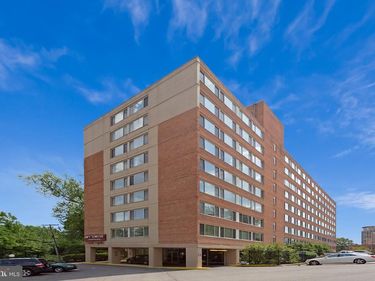 1210 N TAFT STREET, Unit 909, ARLINGTON, VA 22201