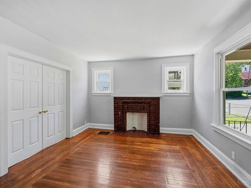 926 Elberon Avenue, Cincinnati, OH 45205 Photo 6