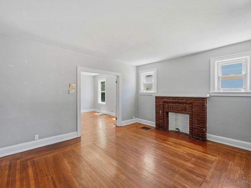 926 Elberon Avenue, Cincinnati, OH 45205 Photo 7