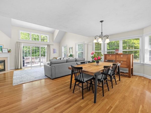 9 Franklin, Unit 8, Acton, MA 01720