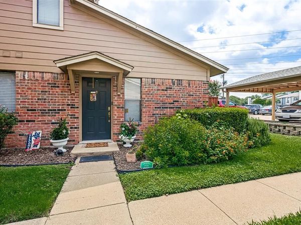 5644 Cedar Creek Drive, Benbrook, TX 76109