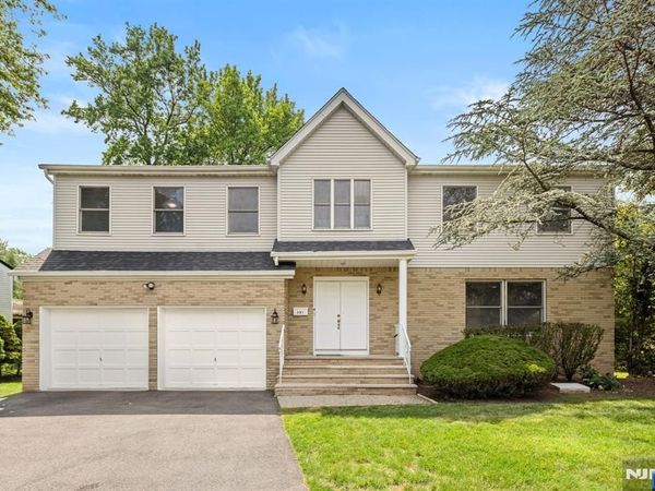 401 11th Street, CRESSKILL, NJ 07626